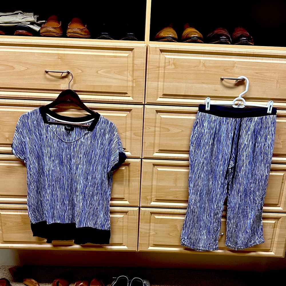 Simply Vera Vera Wang Navy and White Striped pajama set